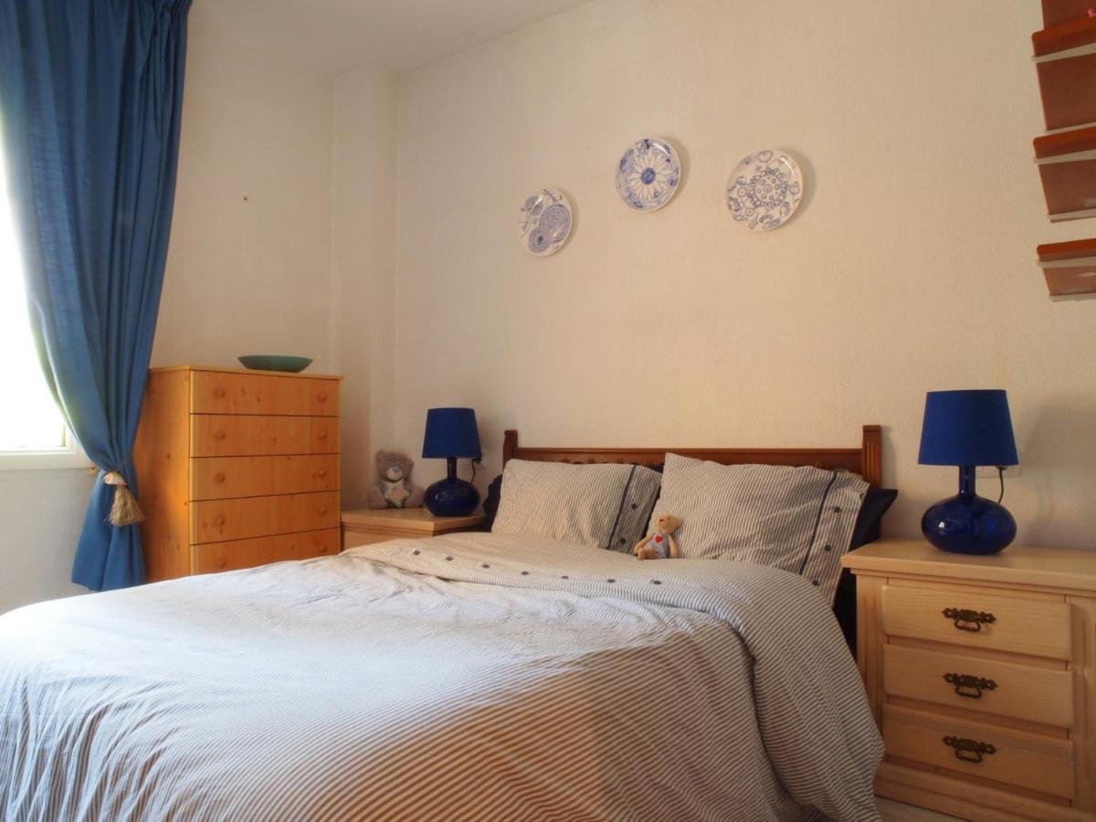Sunny Apartment Aldea Del Mar Near The Sea Торевиеха Стая снимка