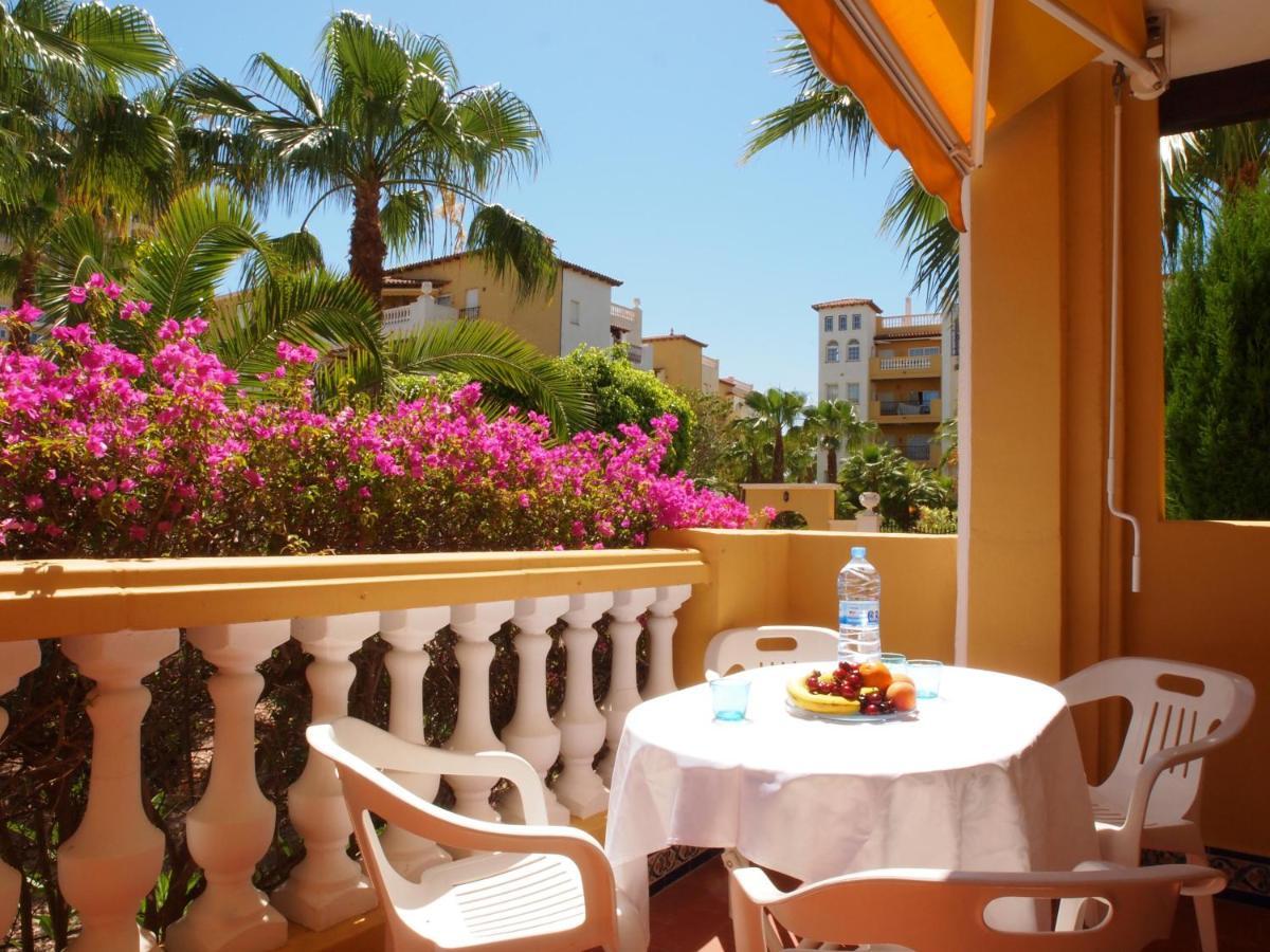 Sunny Apartment Aldea Del Mar Near The Sea Торевиеха Стая снимка